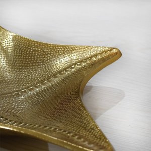 Bandeja de servicio de aluminio fundido hecha a mano Diseño de hoja grande para bodas y fiestas navideñas - Product Image 6