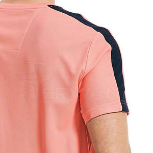 T-shirts avec logo personnalisé pour hommes T-shirt pour hommes de haute qualité T-shirt pour hommes de taille personnalisée au prix de gros - Product Image 5