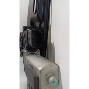 Mécanisme de levage de la vitre arrière. SX BMW Série X1 (E84) 51352990387 N47D20C (09>15) - Product Image 3