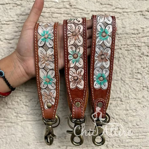 Nouvel arrivage de porte-clés en cuir usiné à la main porte-clés en cuir imprimé floral gaufré accessoires en cuir usiné sangles de clés - Product Image 1