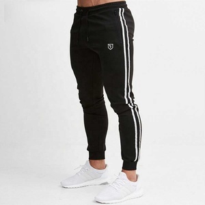 Pantalons de sport décontractés pour hommes Logo personnalisé de gros Joggers empilés Pantalons de sport légers pour hommes - Product Image 1