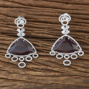 Pendientes clásicos de circonita cúbica para mujer con chapado en rodio Material de latón estilo de encanto para aniversario otro patrón - Product Image 1