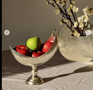Bol à fruits, chocolat et noix en métal doré pour décoration de table à manger élégante, présentoir de fête de mariage et présentation de bonbons de fête - Product Image 4