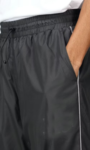 กางเกงวอร์มกันลมกันน้ำสไตล์สตรีทแวร์สำหรับผู้ชาย ผลิตจากโพลีเอสเตอร์/ไนลอน รับผลิตแบบ OEM พร้อมสกรีนโลโก้ตามสั่ง เอวยางยืด - Product Image 6