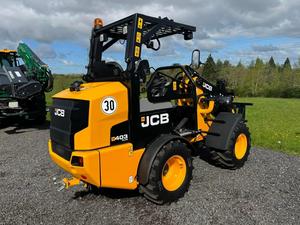 Livraison gratuite JCB 403 Plus Stage 5 chargeuse sur pneus compacte homologuée CE EPA avec chargeur frontal - Product Image 6