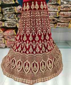 Bordado pesado Georgette lehenga Choli con ropa de boda dupatta precio al por mayor Ropa Étnica Fabricación de Surat lehenga choli - Product Image 4