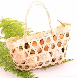 Wholesale <b>Egg</b> Carrying Basket Sustainable <b>Eco</b>-friendly Bamboo Storage Basket for <b>Eggs</b> Container - Product Image 1