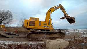 Prix d'usine Qualité DEERE 450C LC Excavatrice hydraulique Équipement de construction lourd Haute efficacité Performance durable - Product Image 4