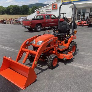 ขายส่งรถแทรกเตอร์ BX2370 2WD 23 แรงม้า ขนาดกะทัดรัด สำหรับงานเกษตร ประสิทธิภาพสูง ทนทาน คุณภาพดีที่สุด ระบบเกียร์ขับเคลื่อน รับประกัน 5 ปี - Product Image 1