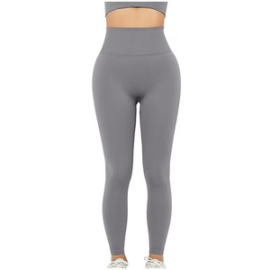 Leggings tendance pour femmes, antidérapants, taille haute, séchage rapide, en spandex et nylon, motif uni, taille élastique, style ensemble, prix de gros - Product Image 3