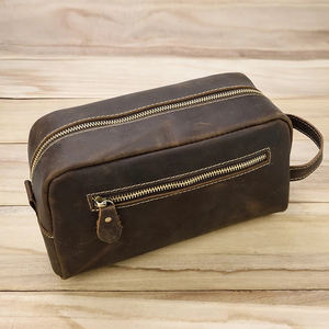 Wholesale Waterproof Large <b>Travel</b> Shaving <b>Kit</b> For Men Gift Toiletry Wash Bag With Hook Men Vintage Leather Toiletry Bag - Product Image 2