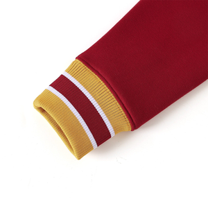 Tuskegee Crimson Winter Varsity Pocket Crewneck |   Pull en polaire unisexe avec patch brodé de l'année de fondation et bordure dorée - Product Image 3