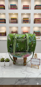 Sac de voyage en toile de coton écologique durable de luxe décontracté sportif tactique de grande capacité avec fermeture éclair, fabriqué à la main en Inde, avec un motif de palmier vert - Product Image 2