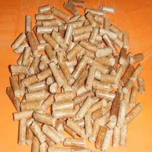 Pellets de madera de pino y haya de calidad de 6mm en forma de barra de briquetas de roble para En Plus A1 Certificado en bolsas de 15kg para Estufa de pellets - Product Image 3