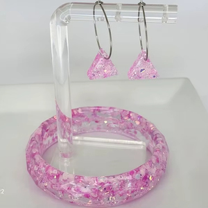 Hecho a mano elegante señoras abierto moda encanto brazaletes modernos Kada resina trabajo escultura estilo antiguo joyería de moda pulida - Product Image 1