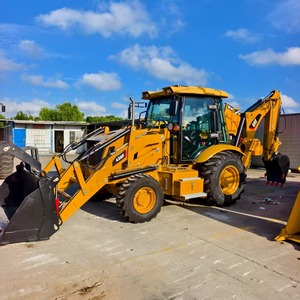 Chargeuse-pelleteuse Caterpillar CAT 426F/420 F2 d'occasion, modèle 2023, capacité nominale de 100 tonnes, moteur testé et inspecté, à vendre - Product Image 1