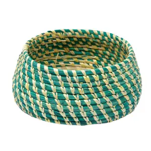 Traditioneller Strick korb mit entworfenem und hochwertigem Material aus Korb für Dekoration und Küche von Indian Exporter