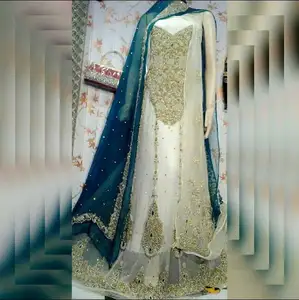 现代时装设计师印度巴基斯坦草坪亚麻棉乔其纱3件套套装批发价可供选择。