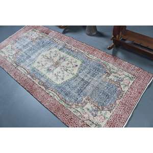 Alfombra vintage de 3.6x7.6 pies, alfombra turca de lana con lunares rojos y azules - Product Image 4