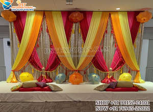 Decoración de Escenario para Eventos Preboda con Estatuas, Decoración de Boda Punjabi Maiyan, Diseño de Escenario, Ideas y Accesorios Deslumbrantes para Mehendi Sangeet - Product Image 3