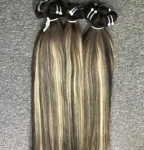Extensiones de cabello humano alineadas con cutícula Remy VIP Colorido Piano Highlight Bundles Fábrica Precio al por mayor - Product Image 3