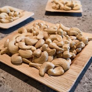 Competitive Price Cashew Kernels W180 Large Volume Export From Factory In Africa For Food Processing Applications - Product Image 5