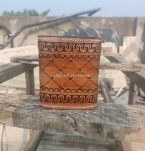 Portefeuille en cuir de vachette de luxe vintage pour hommes rétro en cuir véritable avec boucle en acier longueur personnalisée prête à expédier - Product Image 3