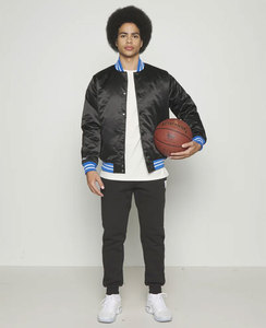 Veste de baseball en satin coupe-vent personnalisée en gros avec logo OEM, design personnalisé, pour hommes, automne, imperméable, respirante, écologique, style streetwear - Product Image 6
