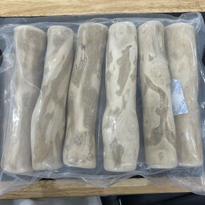 Juguetes para masticar perros de madera de café Natural y seguro con varios tamaños Juguete para masticar perros de madera de café seguro Natural listo para exportar - Product Image 5