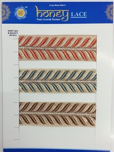 Tela de encaje bordado de hilo metálico para prendas festivas y decoraciones Tela de encaje bordado de poliéster al por mayor - Product Image 3