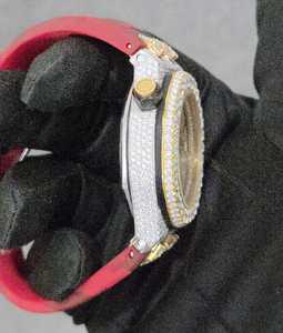 นาฬิกาข้อมือผู้ชายแฟชั่นหรูหรา ตัวเรือนสแตนเลส หน้าปัดอนาล็อกประดับเพชร ระบบควอตซ์ สายยาง ประดับเพชรโมอิสซาไนต์ VVS - Product Image 4