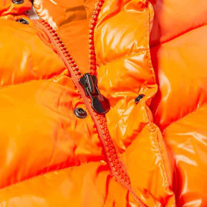 Veste sans manches matelassée d'hiver pour homme, nouvelle arrivée, confortable, 100% polyester, brillante, avec capuche, fermeture éclair, vente en gros - Product Image 4