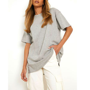 Camisetas de verano de corte cuadrado informal para mujer, de fábrica OEM Camiseta holgada de mezcla de algodón para uso diario, logotipo de estilo callejero, opciones de talla grande - Product Image 1