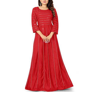 2025 robe de soirée pakistanaise de couleur unie haute vente avec conception brodée/robe de soirée de qualité supérieure pour les femmes - Product Image 1
