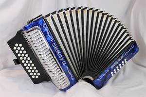 Acordeón de Botones Hohner Corona II Classic, Venta al por Mayor, Stock Económico - Product Image 3