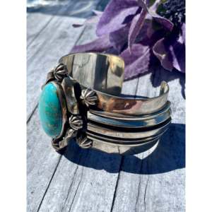 Vintage Jimmy Secatero Kingman Turquoise & Sterling Silver Cuff Bracelet Fashionable Accessory - Product Image 4