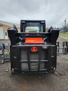Mini-chargeuse sur chenilles Kubota SVL75-2HFWC haute puissance, capacité de charge de 2 tonnes, godet de 0,8 m, moteur diesel de 55 kW, pompe, boîte de vitesses - Product Image 2