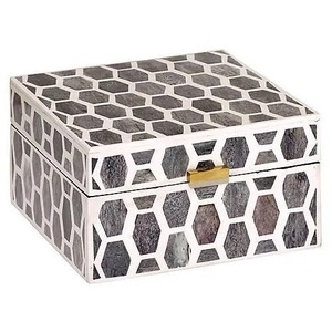 Boîte à bijoux incrustée d'os de la meilleure qualité avec un cadre solide et un design léger pour un voyage facile et une conservation sûre des bijoux en Inde - Product Image 6