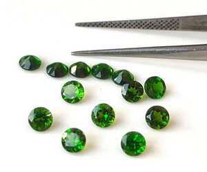 Piedras preciosas facetadas de diópsido de cromo Natural hechas a mano de alta calidad, piedras sueltas verdes de corte redondo de 2mm-5mm para la fabricación de joyas - Product Image 3