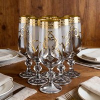 Verre à vin rouge de luxe de 220 ml, gobelet avec bord doré, design transparent, style vintage du Moyen-Orient, plaqué or pour la bière