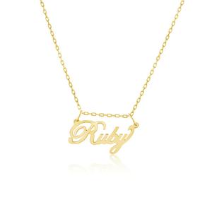 Collar con Placa de Nombre Personalizada, Estilo Eduardiano, Oro Amarillo de 14k, con Rubí, Fabricación Personalizada - Product Image 1