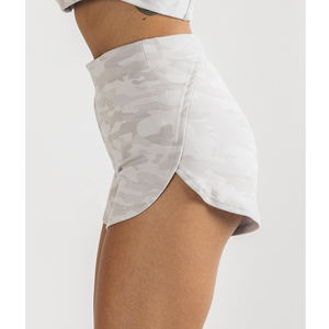 Vente en gros Logo personnalisé Shorts d'été en nylon Femmes Gym Sports Ladies Yoga Wear Active Biker Shorts - Product Image 2