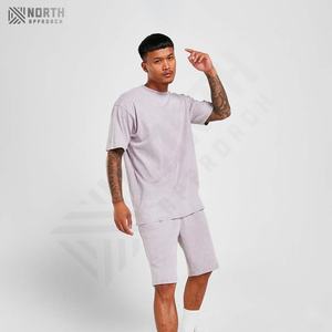 Pantalones Cortos Unisex de Algodón French Terry con Lavado Ácido, Estilo Vintage, Talla XS Personalizada, Borde Crudo, Tela de Malla, Estilo Jogging, Diseño Desgastado para Hombre - Product Image 3