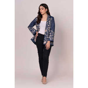 Chaqueta Varsity de Otoño para Mujer, Colección Studio, Chaqueta de Cuero Bordada WGK-DNW-DE-1959, Logotipo Personalizado, Acolchada, Corta, con Parches - Product Image 2