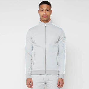 ชุดวอร์มมีฮู้ดสำหรับผู้ชายคุณภาพสูงสำหรับฤดูหนาว เหมาะสำหรับวิ่ง ออกกำลังกาย ฟิตเนส ผลิตจากผ้าฝ้าย 100% ระบายอากาศได้ดี สไตล์สตรีทแวร์ น้ำหนักผ้า 400 กรัม - Product Image 2