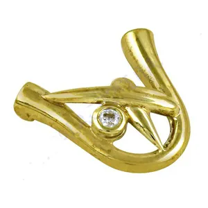 Bague tendance plaquée or rose avec pierre blanche - Design géométrique tendance pour le port quotidien des femmes - Product Image 2