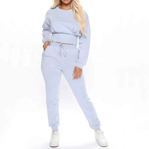 Basics Nouveau Survêtement élégant personnalisé avec logo d'hiver 100% coton Crop Tops Hoodies Jogging Sweat Suit Ensemble 2 pièces Homme - Product Image 1
