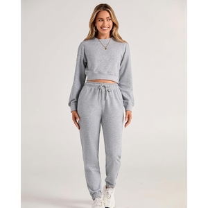 Conjunto Deportivo de Punto Sólido para Invierno, Ropa Deportiva Informal de Algodón con Logotipo Personalizado, Estilo Lujoso para Mujer - Product Image 2