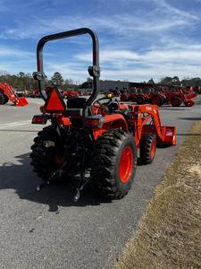 2025 para Kubota L3302HST Farm Tractor Compact 4x4 con componentes clave de fuerza y comodidad que incluyen cojinete de motor de bomba incluido - Product Image 2