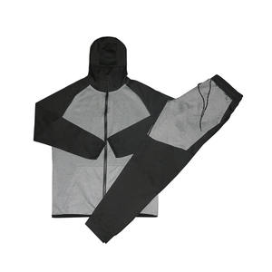 Sweat à capuche zippé et pantalon de survêtement avec logo personnalisé pour hommes Survêtement de jogging écologique pour l'hiver pour les activités de plein air Survêtements - Product Image 3